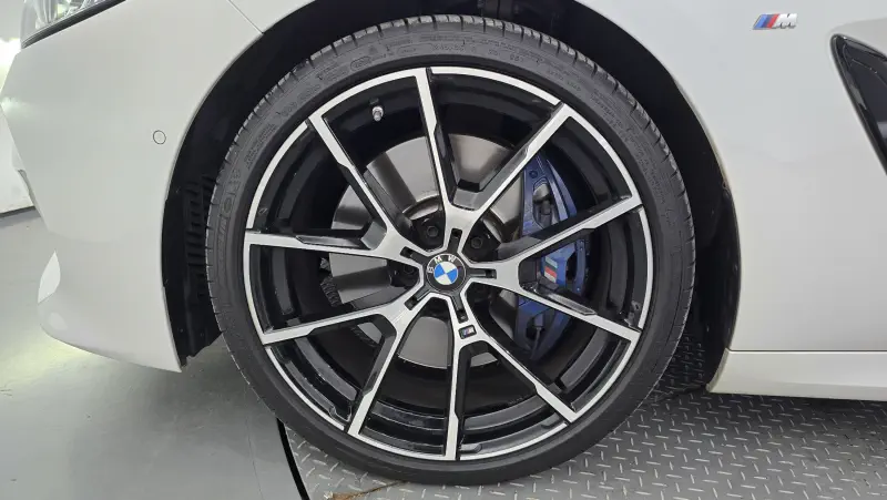 BMW 8-Series