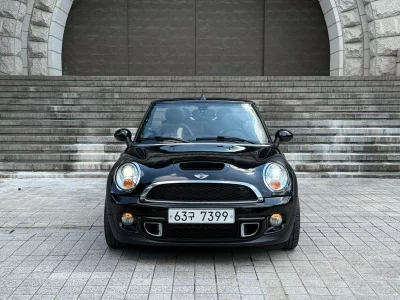 MINI Cooper Convertible