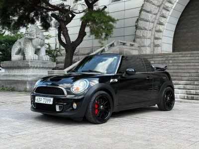 MINI Cooper Convertible