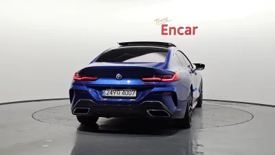 BMW 8-Series