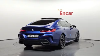 BMW 8-Series
