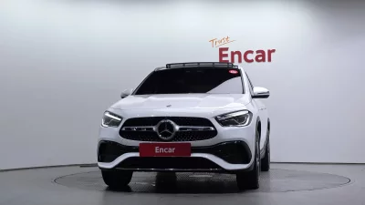 Mercedes-Benz GLA-Class