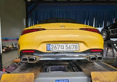Mercedes-Benz SL-Class