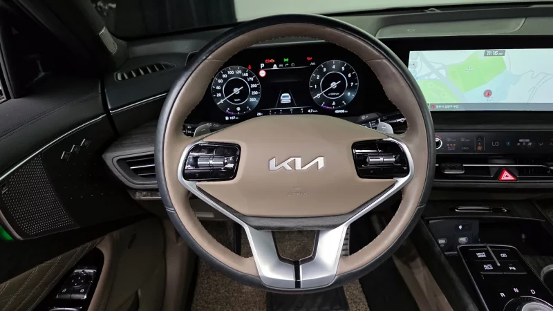 Kia K8