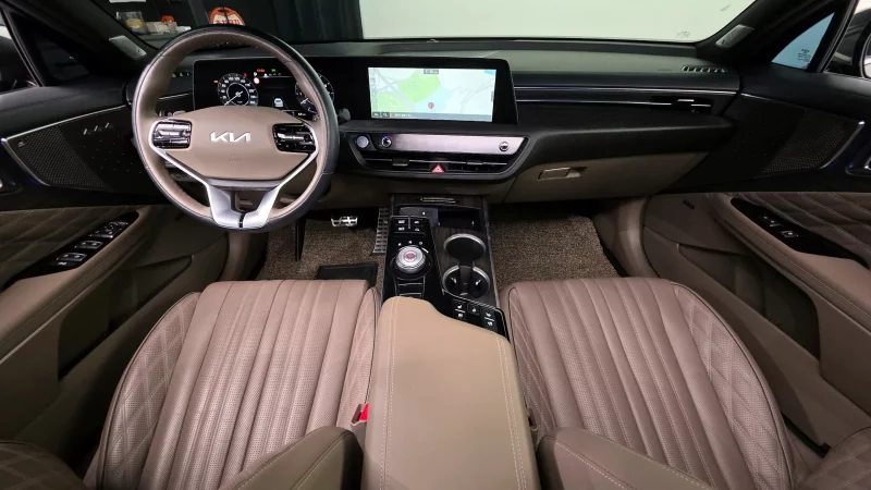 Kia K8