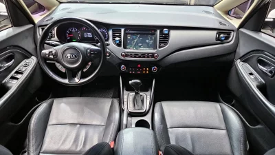 Kia Carens