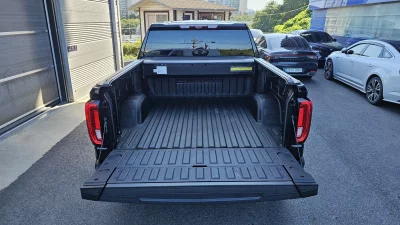 GMC SIERRA