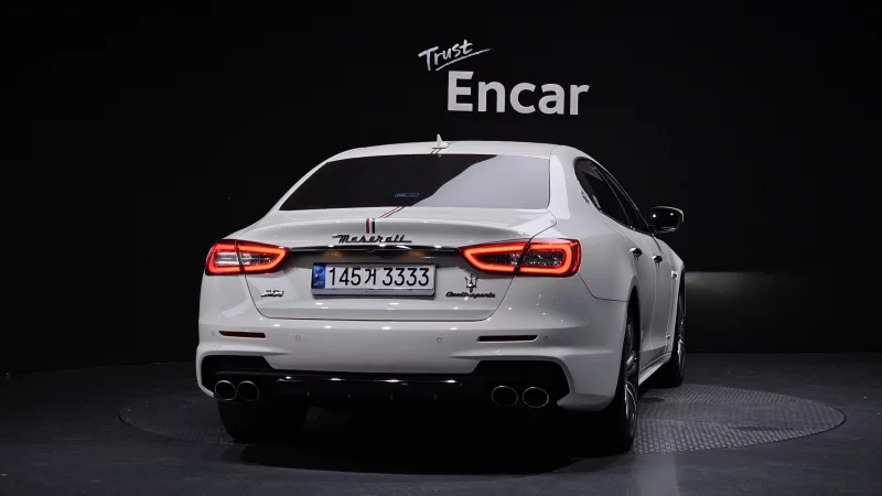 Maserati QUATTROPORTE