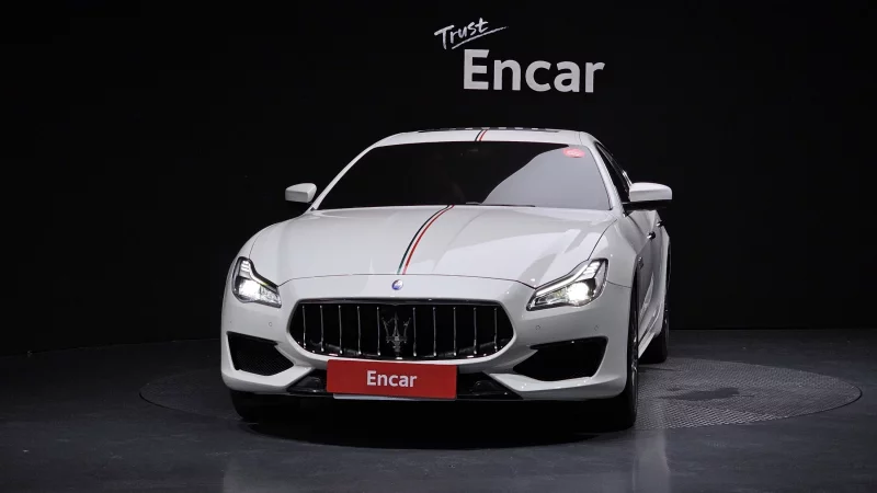 Maserati QUATTROPORTE