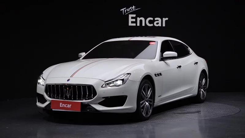 Maserati QUATTROPORTE