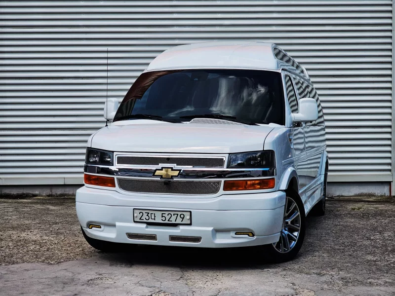 Chevrolet Express Van