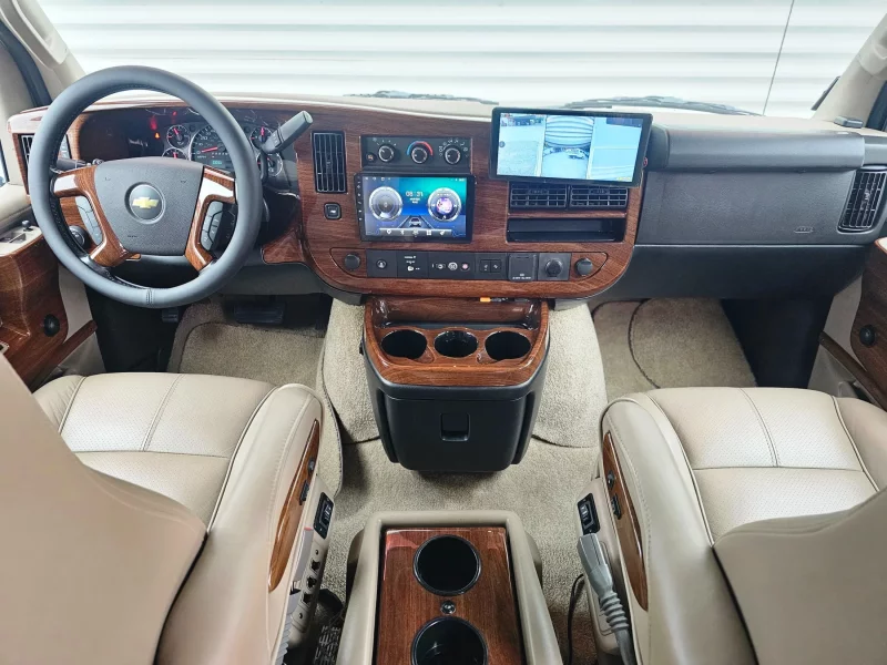 Chevrolet Express Van