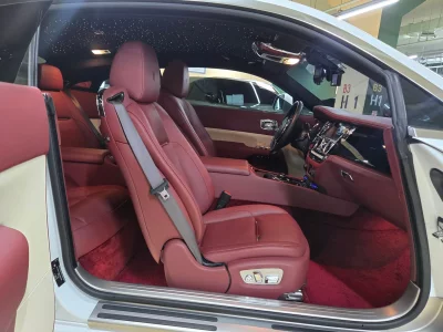 Rolls-Royce WRAITH