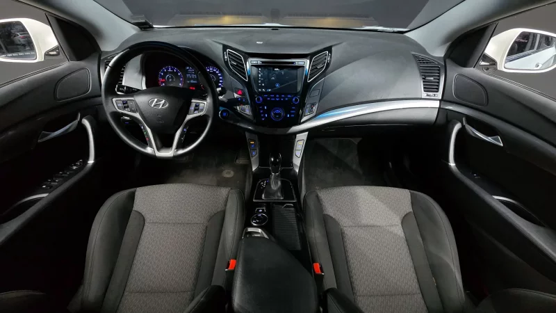 Hyundai I40