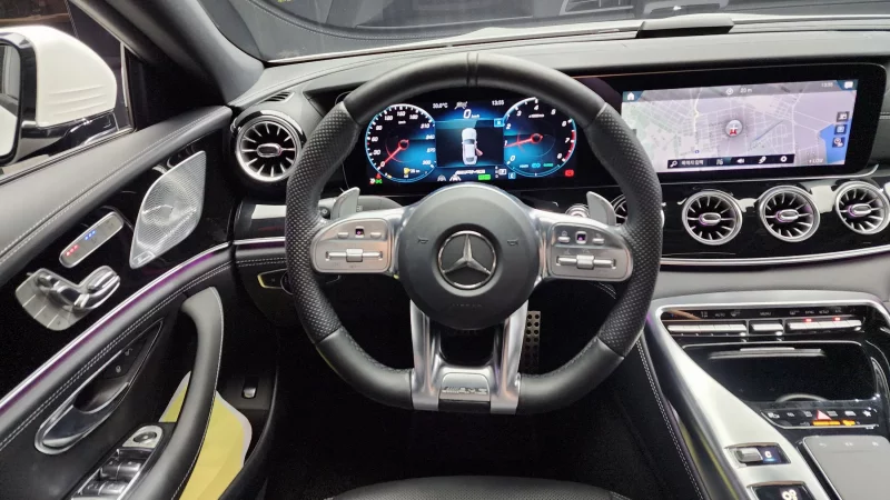 Mercedes-Benz AMG GT