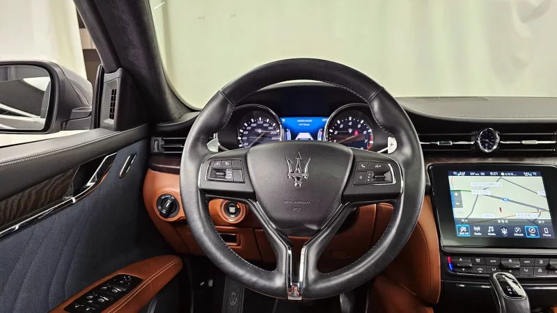 Maserati QUATTROPORTE