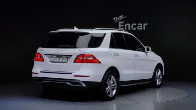 Mercedes-Benz M-class