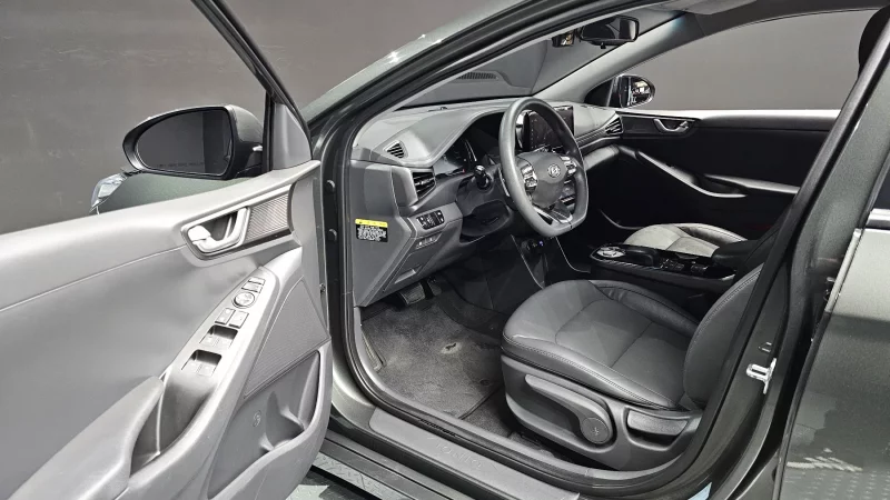 Hyundai Ioniq