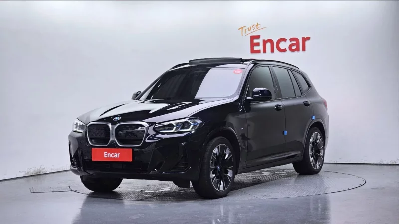 BMW iX3