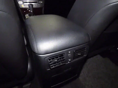 Infiniti Q70
