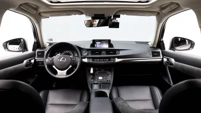 Lexus CT200h