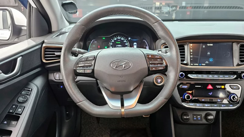 Hyundai Ioniq