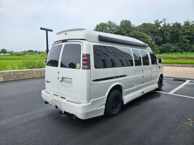 Chevrolet Express Van