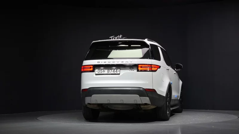 Land Rover DISCOVERY