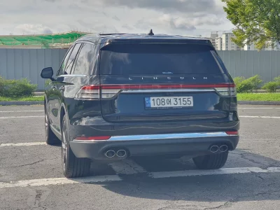 Lincoln AVIATOR