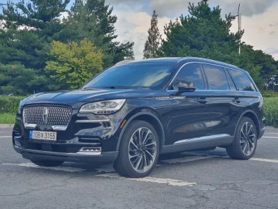 Lincoln AVIATOR