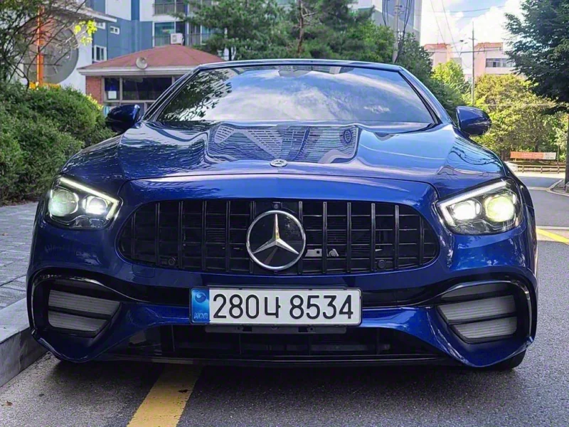 Mercedes-Benz E-Class