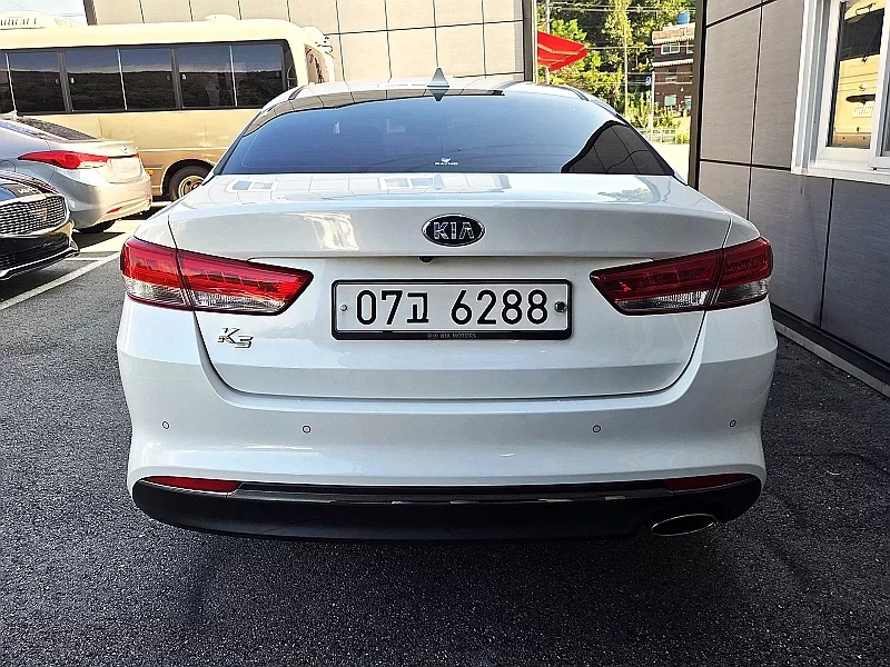 Kia K5