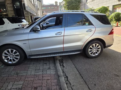 Mercedes-Benz M-class