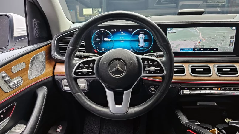 Mercedes-Benz GLE-Class