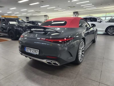 Mercedes-Benz SL-Class