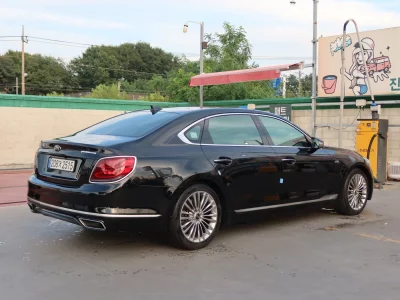 Kia K9
