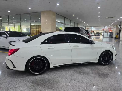 Mercedes-Benz CLA-Class