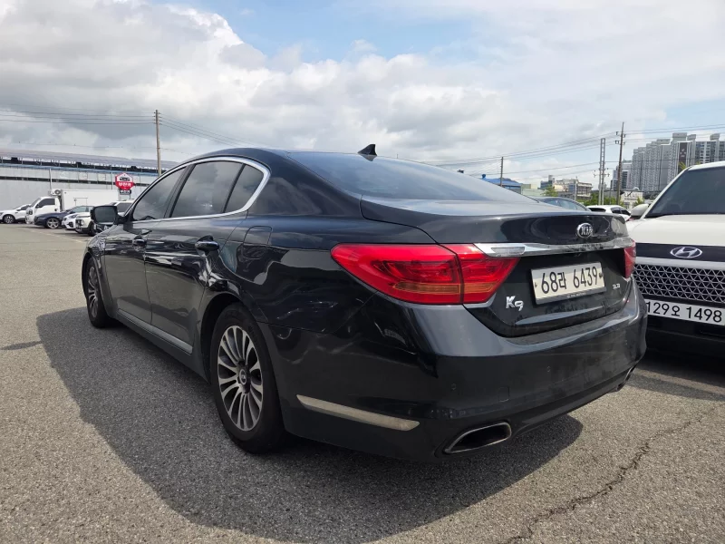 Kia K9