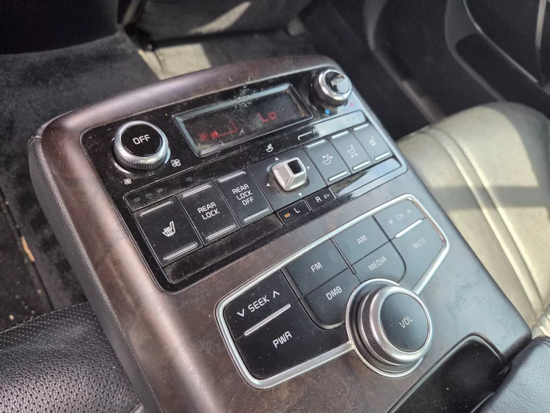 Kia K9