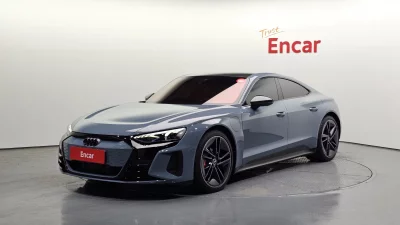 Audi RS e-tron GT