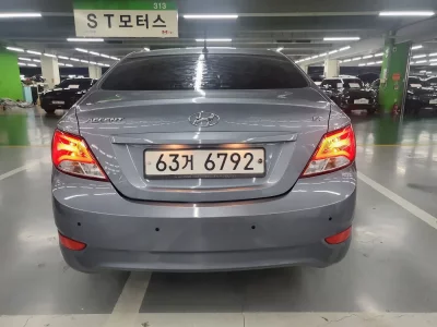 Hyundai Accent