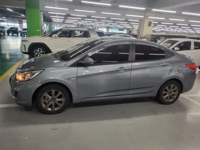 Hyundai Accent