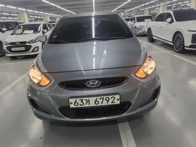 Hyundai Accent