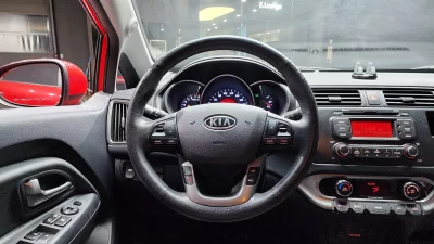 Kia pride