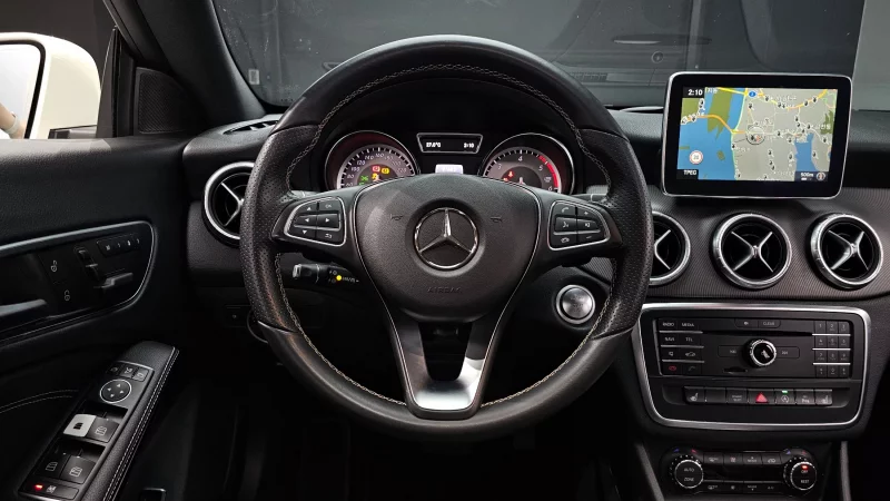 Mercedes-Benz CLA-Class