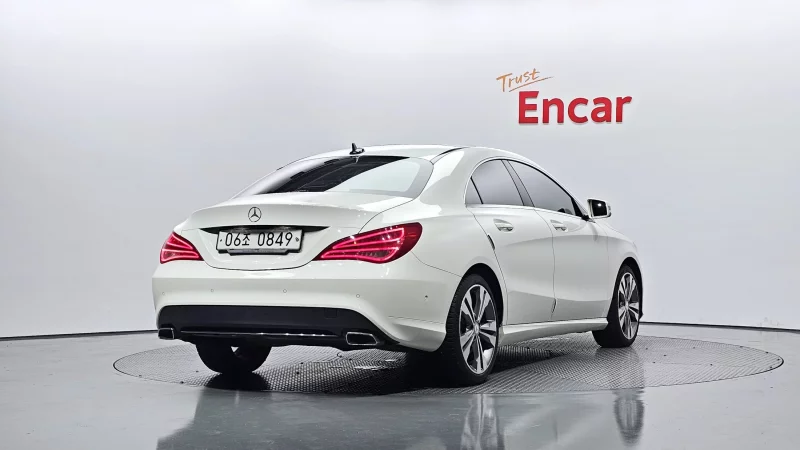 Mercedes-Benz CLA-Class