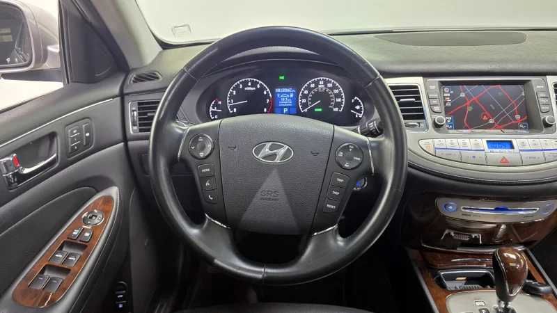Hyundai Genesis