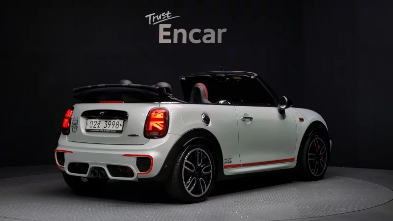 MINI Cooper Convertible