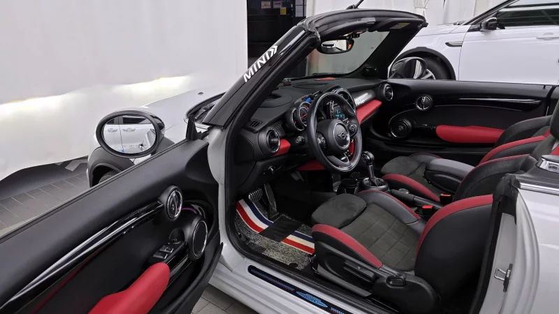 MINI Cooper Convertible