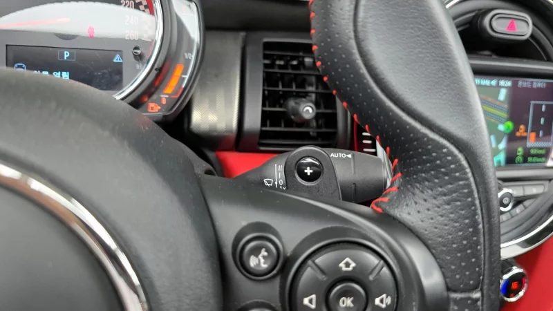 MINI Cooper Convertible